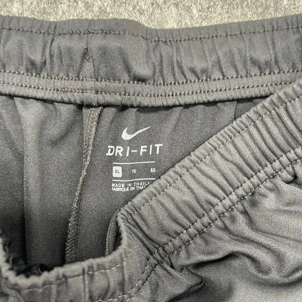Nike Training Pants Mens XL Black Athletic Sweatpants Straight Leg Dri-FIT